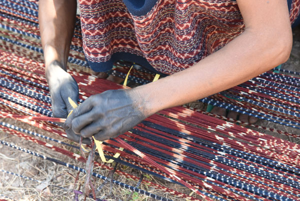 Cubrecama de jaspe tejido a mano – Algodón grueso teñido naturalmente de Sololá