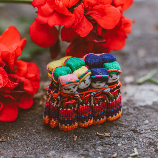 Set of 12 - Muñequitas Quitapenas