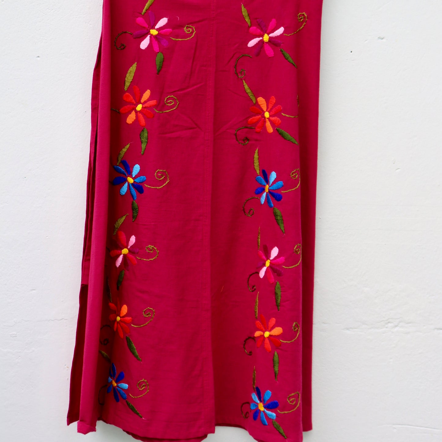 Falda cruzada floral tejida a mano: elegancia maya atemporal