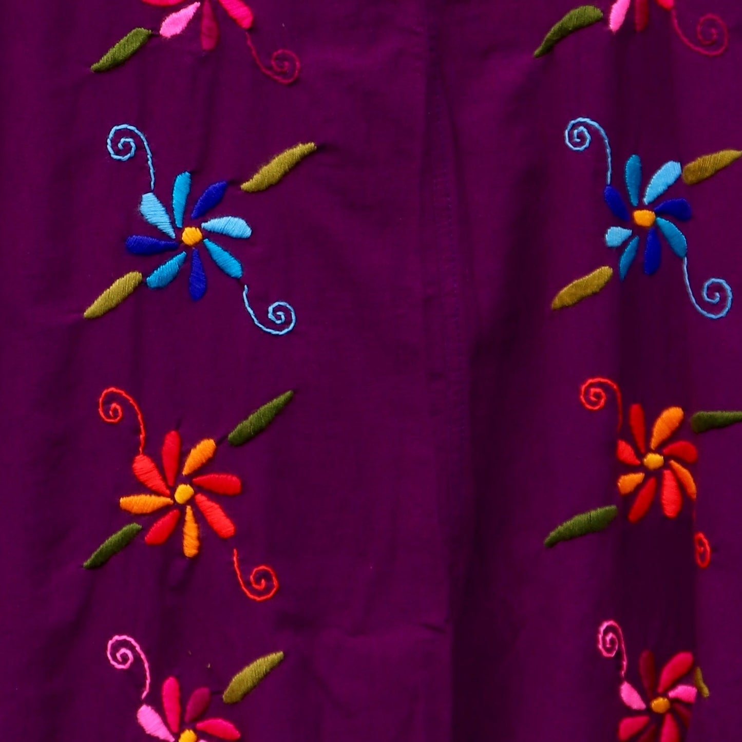Falda cruzada floral tejida a mano: elegancia maya atemporal
