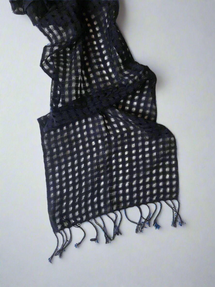 Open Weave Scarf - Chalina Calada